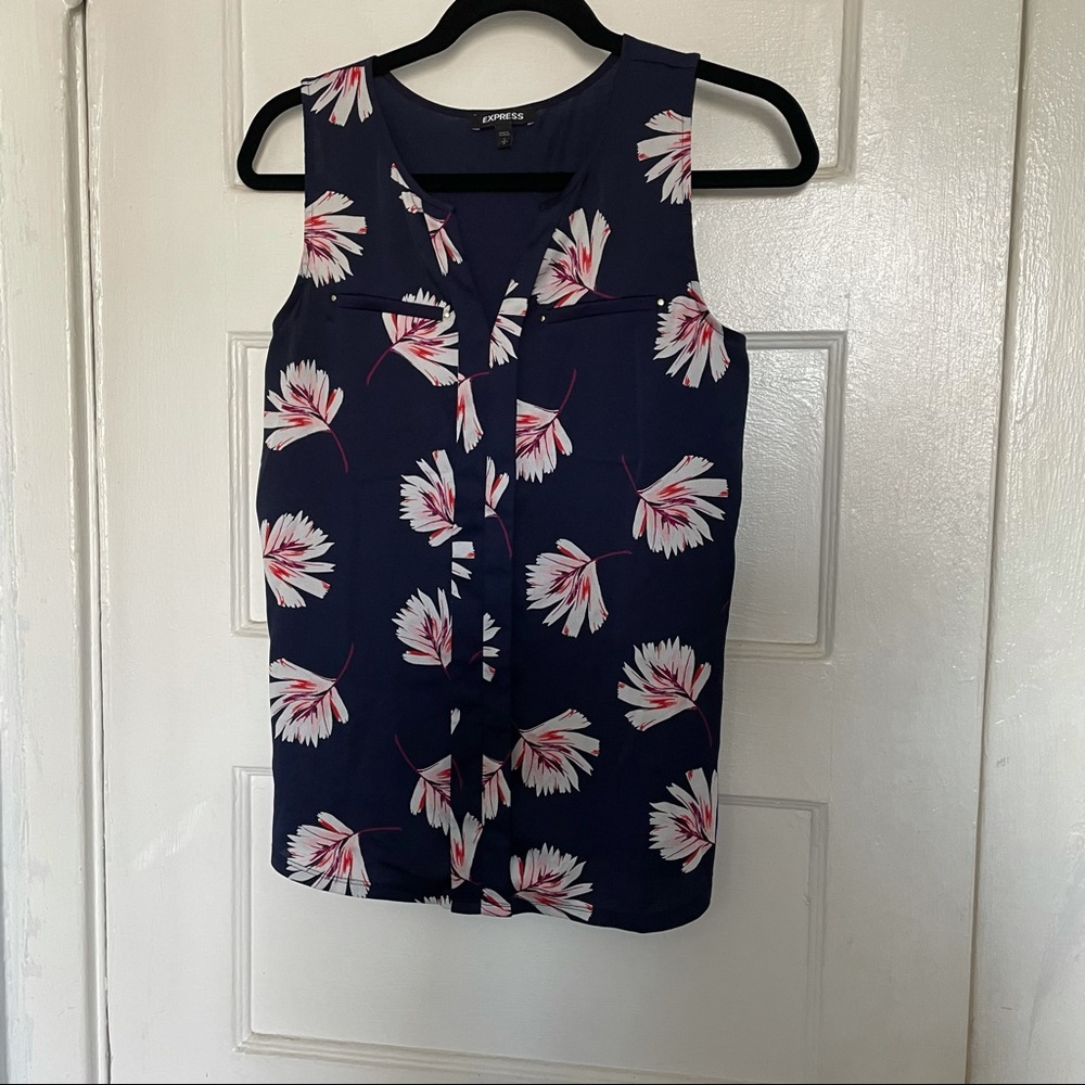 Express | Sleeveless Top